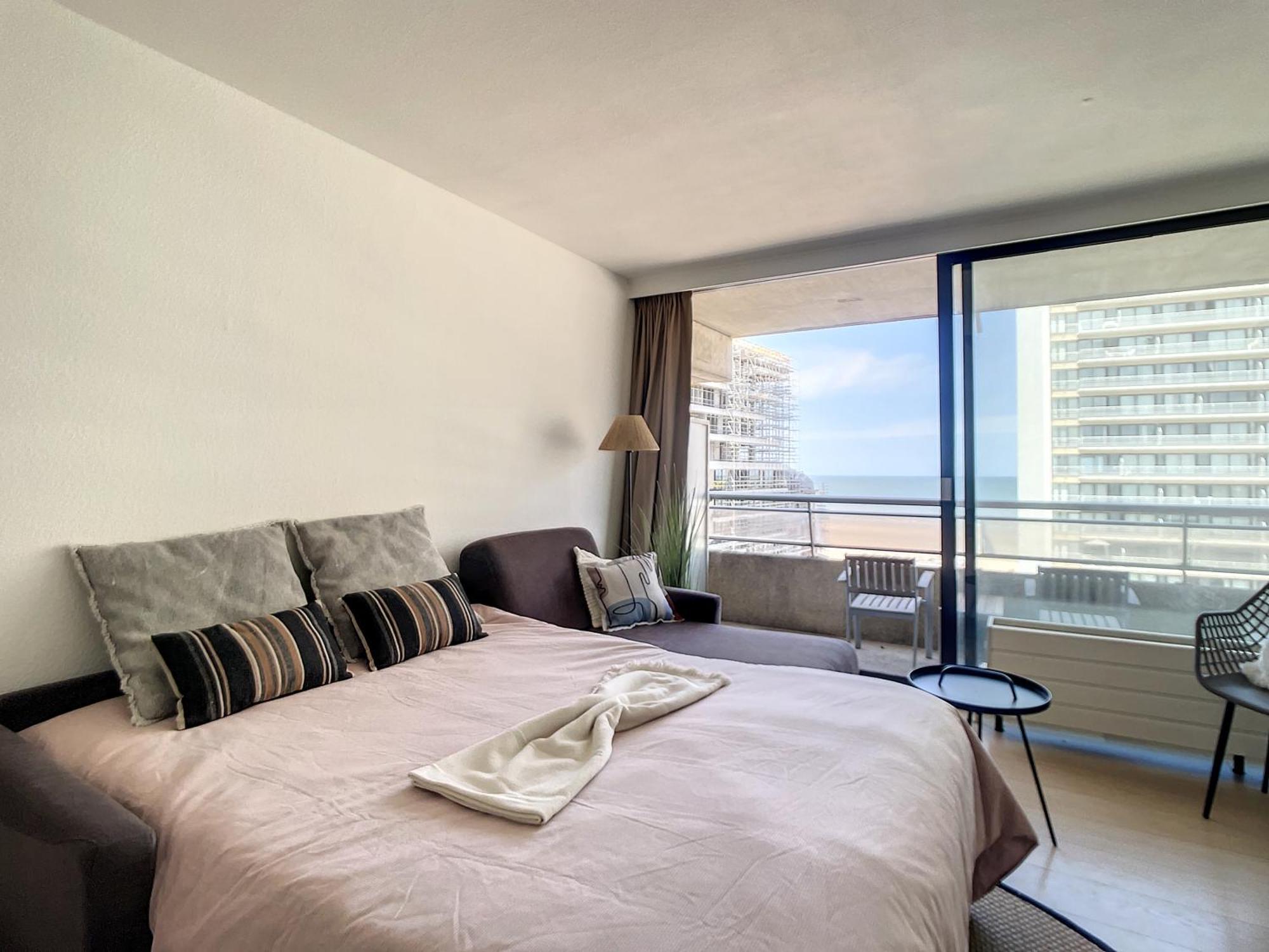 Oostende Studio Royal Ascot Q7 Met Terras En Zeezicht Op Toplocatie المظهر الخارجي الصورة